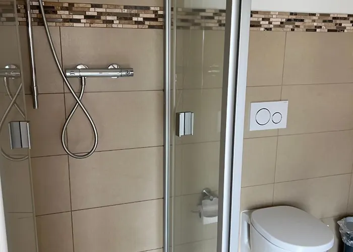 Lindenau Отель Лейпциг