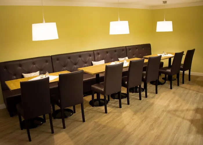 Lindenau 3* Λειψία