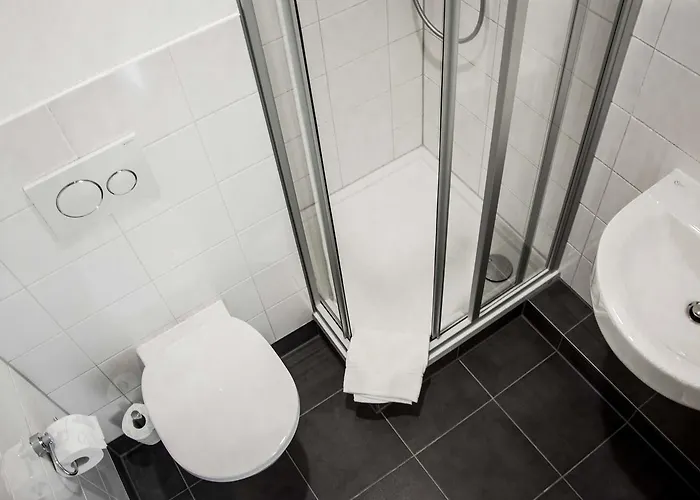 Отель Lindenau 3*