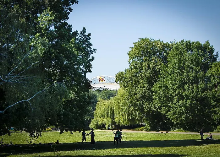 Lindenau 3* Λειψία